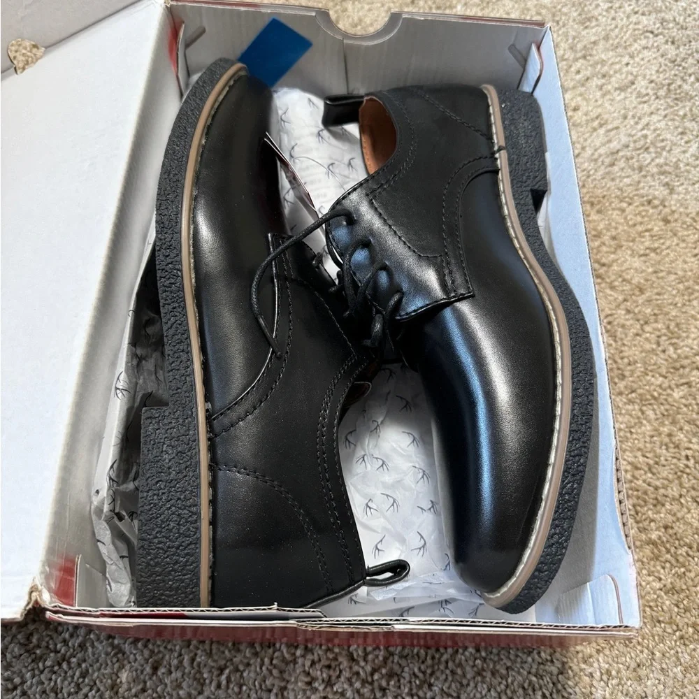 Size 6 Boy’s Deer Stags Black Zander Square Round Dress Shoes